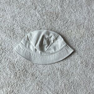 H&M Soft Gray Bucket Hat